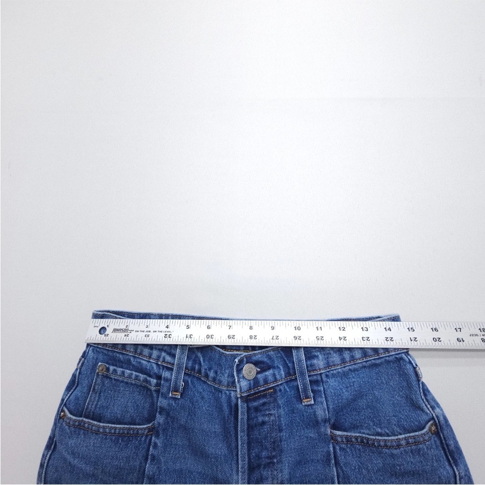 Levi's REVOLVE Altered Straight No Limits Ankle Jeans 29x25 Button Fly Women’s - Picture 10 of 12